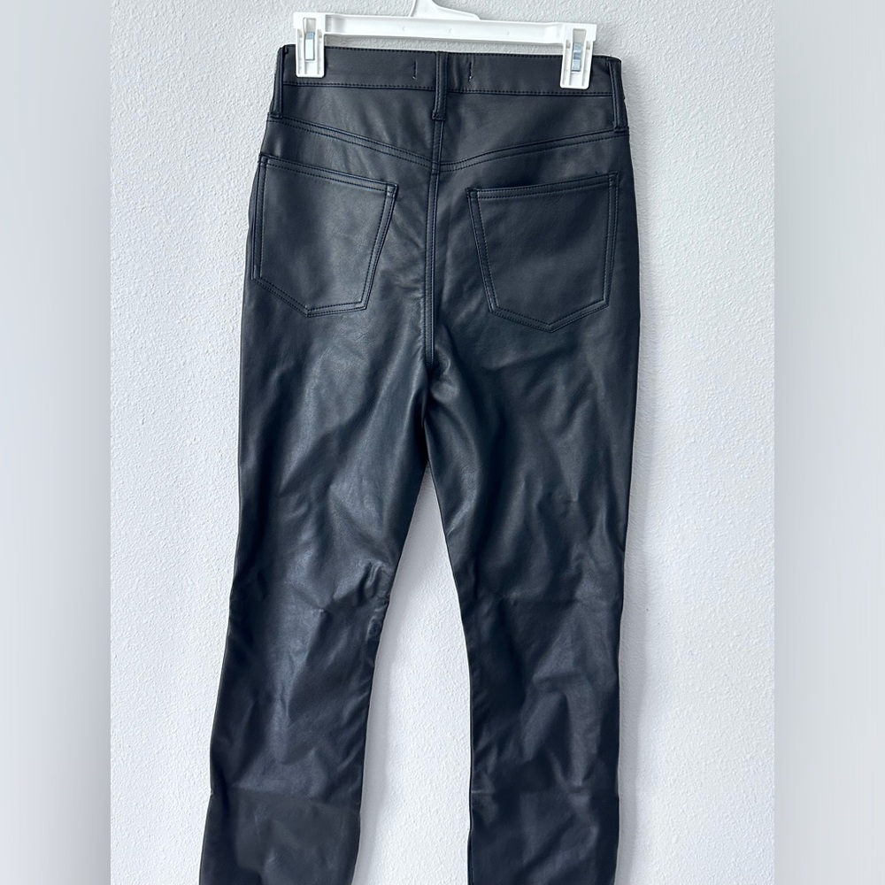 New with tags / faux leather - Picture 3 of 9